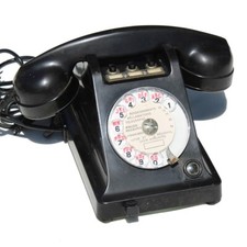 Ancien téléphone U43 Plazolles PTT 1 + 2 en bakélite noir à cadran