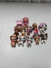 12 Littlest Pet Shop Figurines