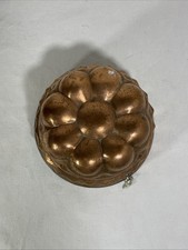 Moule à gâteau en cuivre