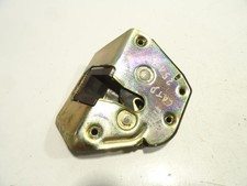 Serrure de porte laterale