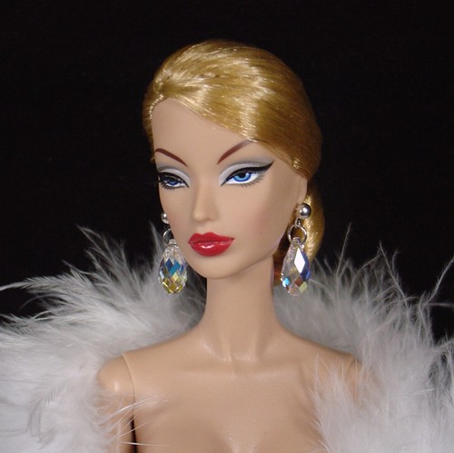 Barbie fashion royalty - fashion,