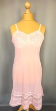Very Nice Vintage 70 Lace Pastel Pink Nighties Size M FR40 US8 UK12 EU38