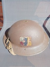 Casque anglais avec emblème