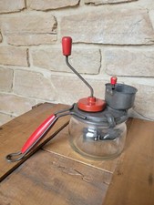 ANCIEN BATTEUR MANUEL