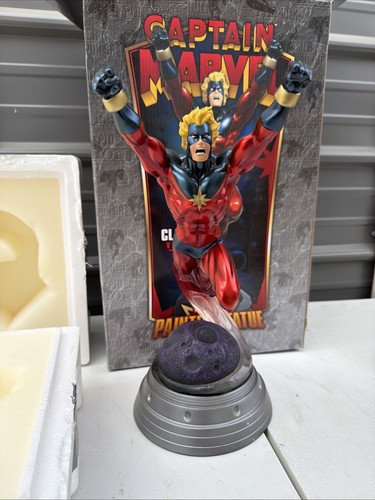 Captain marvel classic - marvel, version