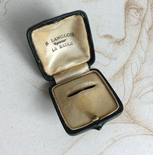 Ecrin bijou ancien cuir - ancien,
