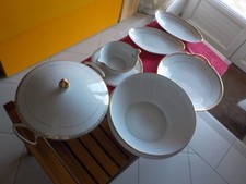 Service de table en porcelaine