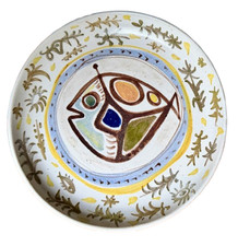 Rare assiette au poisson cosmonaute par André L'Helguen  pour Keraluc à Quimper.