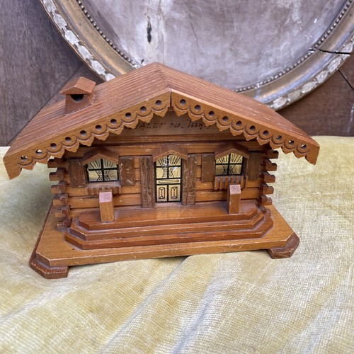 Ancien petit chalet - ancien,