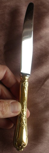Couteau fromage manche - à,