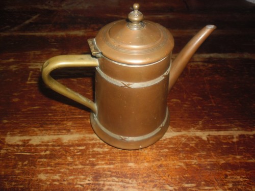Voir ancienne petite - a,