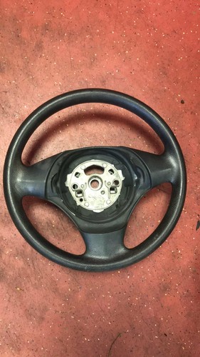 Bmw e87 116 volant - 1,
