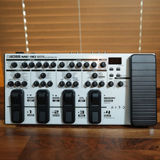 Pédale d'effets multiples