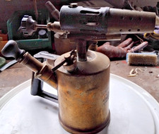 Lampe à souder ancienne