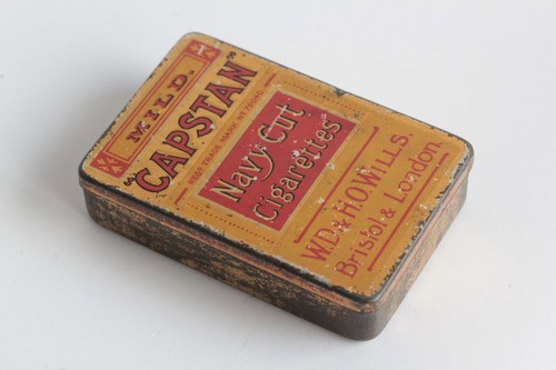 Boîte cigarettes tôle - à,
