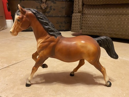 Breyer horse traditional - breyer,