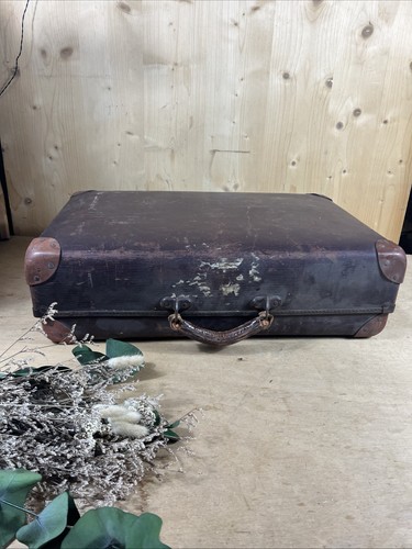 Old green suitcase trunk - green,