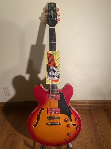Cherry sunburst vantage 635v - vantage,