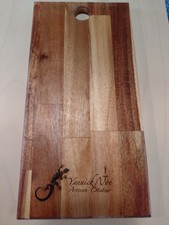 planche apéro  en acacia