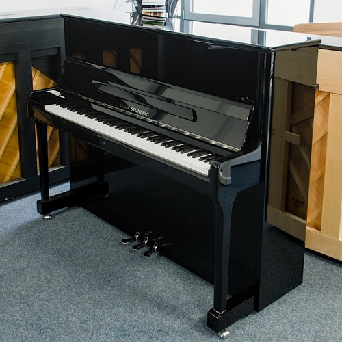 Steinberg piano p121 - piano, noir