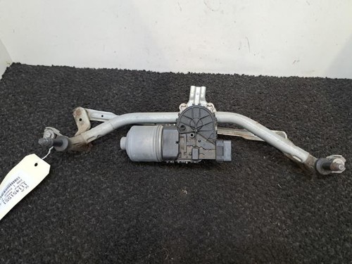 Moteur essuie glace avant