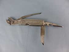 KITA FRANCE pince le