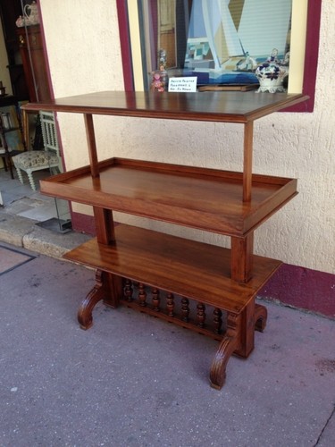 Desserte table 1900 de - -,