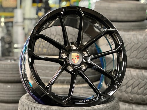 Roue neuve pouces - neuve, blackout