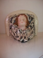 Console murale en plâtre à