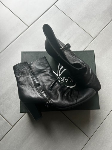 Bottines talons bottes - à,
