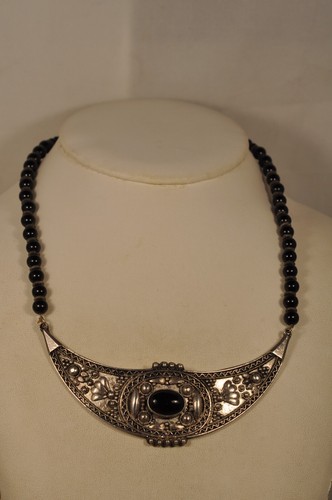 Collier plastron ethnique - collier,
