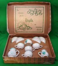 SERVICE DE TABLE EN CÉRAMIQUE 11 PIÈCES + 2 COUVERCLES- BRIGITTE