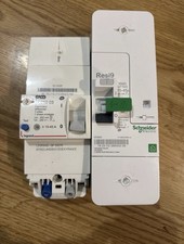 DISJONCTEUR DE BRANCHEMENT SCHNEIDER ET LEGRAND 15-30-45A