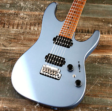 Guitare Ibanez Prestige AZ2402 bleu glace métallisé neuve