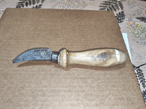 Ancien ouvre boite - ,