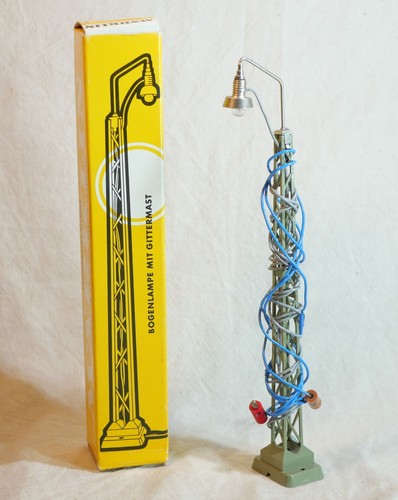 Märklin lampadaire pylône