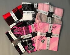 Écharpe Victoria's Secret Winter Angel Parfaite Pour Les Fêtes Cadeau De Noël