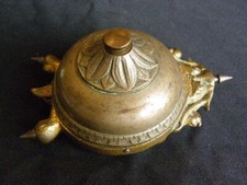 tres ancienne alarme de porte