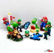 LOT DE 10 FIGURINES MARIO