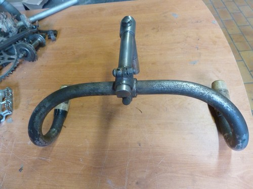 Ancien vélo potence guidon