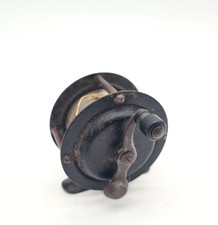 Ancien Moulinet en acier noir