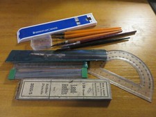 Petit Matériel dessin: Tire