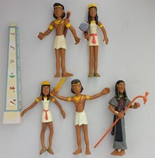 Lot 5 Figurines Bande