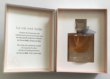 SUPERBE miniature LA VIE EST BELLE l'eau de parfum LANCOME pleine + COFFRET