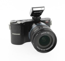 Samsung NX200 + Objectif 18-55