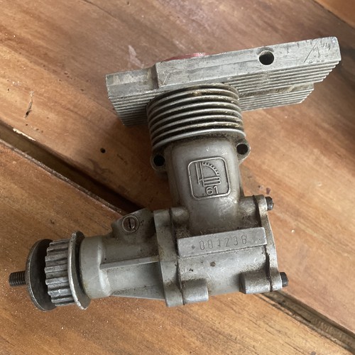 Moteur nitro helmut - hb,