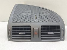 Toyota Avensis T270 2011 Air Vent Vent Air Nozzle Center RPG25573