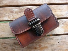 ****superbe porte monnaie cuir