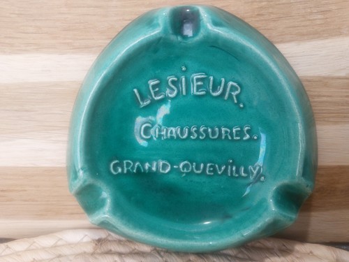Ancien cendrier publicitaire