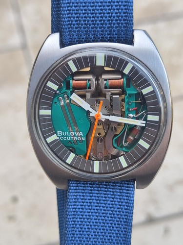 Bulova accutron spaceview - bulova,